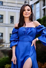 Ukrainian mail order bride Tatiana from Kyiv with light brown hair and brown eye color - image 3