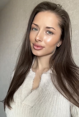 Alina, 29 y.o. from Chisinau, Moldova