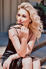 Ukrainian mail order bride Svitlana from Kyiv with blonde hair and green eye color - image 5