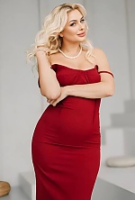 Ukrainian mail order bride Svitlana from Kyiv with blonde hair and green eye color - image 4