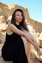 Ukrainian mail order bride Liza from Kyiv with light brown hair and brown eye color - image 8