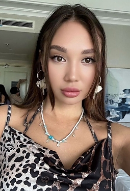 Kamilla, 28 y.o. from Almaty, Kazakhstan