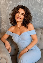 Ukrainian mail order bride Yuliana from Kiyiv with brunette hair and brown eye color - image 11