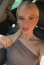 Ukrainian mail order bride Viktoria from Odesa with blonde hair and green eye color - image 6