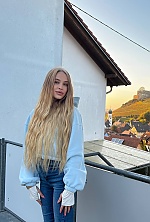 Ukrainian mail order bride Snizhana from Almaty with blonde hair and green eye color - image 8
