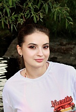 Ukrainian mail order bride Inna from Kropivnitskiy with black hair and brown eye color - image 5