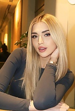 Ukrainian mail order bride Mariia from Rome with blonde hair and green eye color - image 5