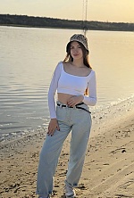 Ukrainian mail order bride Victoriia from Zaporizhzhya with light brown hair and brown eye color - image 6