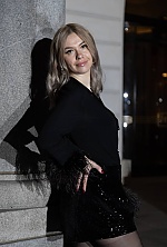 Ukrainian mail order bride Yulia from Vienna with blonde hair and hazel eye color - image 5