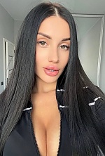 Ukrainian mail order bride Polina from Odesa with black hair and green eye color - image 3