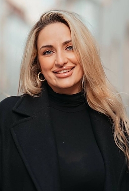 Alina, 32 y.o. from Kropivnitskiy, Ukraine