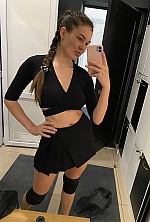 Ukrainian mail order bride Karyna from Mykolayiv with light brown hair and brown eye color - image 10