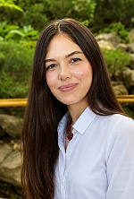 Ukrainian mail order bride Karyna from Mykolayiv with light brown hair and brown eye color - image 5