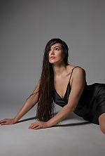 Ukrainian mail order bride Karyna from Mykolayiv with light brown hair and brown eye color - image 3