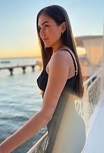 Ukrainian mail order bride Karyna from Mykolayiv with light brown hair and brown eye color - image 2