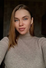 Ukrainian mail order bride Iryna from Odesa with light brown hair and green eye color - image 6