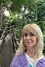 Ukrainian mail order bride Olesia from Unkel with blonde hair and brown eye color - image 2