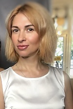 Ukrainian mail order bride Olesia from Unkel with blonde hair and brown eye color - image 6