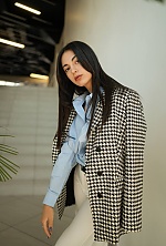 Ukrainian mail order bride Halyna from Zaporizhzhya with black hair and brown eye color - image 3