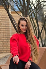 Ukrainian mail order bride Tetiana from Limassol with blonde hair and grey eye color - image 4