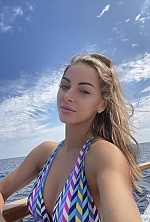 Ukrainian mail order bride Tetiana from Limassol with blonde hair and grey eye color - image 2
