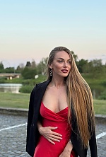 Ukrainian mail order bride Tetiana from Limassol with blonde hair and grey eye color - image 3