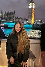 Ukrainian mail order bride Tetiana from Limassol with blonde hair and grey eye color - image 5