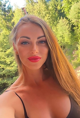 Tetiana, 38 y.o. from Limassol, Cyprus