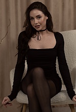 Ukrainian mail order bride Vita from Ivano-Frankivsk with brunette hair and blue eye color - image 4