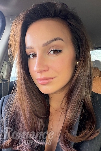 Ukrainian mail order bride Yelyzaveta from Limassol with brunette hair and brown eye color - image 1