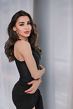 Ukrainian mail order bride Svitlana from Kyiv with brunette hair and hazel eye color - image 4