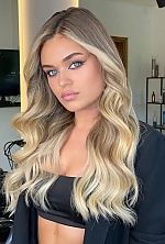 Ukrainian mail order bride Thea from Novi Sad with blonde hair and blue eye color - image 5