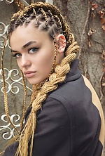 Ukrainian mail order bride Thea from Novi Sad with blonde hair and blue eye color - image 2