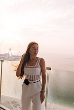 Ukrainian mail order bride Snezhana from Dubai with light brown hair and green eye color - image 4