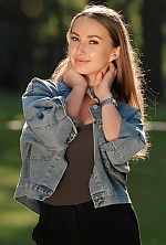 Ukrainian mail order bride Alla from Kyiv with light brown hair and brown eye color - image 9