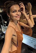 Ukrainian mail order bride Mirjana from Novi Sad with brunette hair and brown eye color - image 9