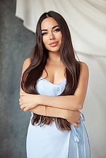 Ukrainian mail order bride Victoria from Kyiv with light brown hair and grey eye color - image 6