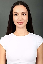 Ukrainian mail order bride Olga from Dubai with brunette hair and brown eye color - image 3