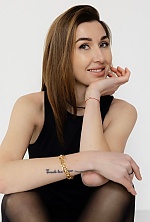 Ukrainian mail order bride Irina from Batumi with light brown hair and green eye color - image 6