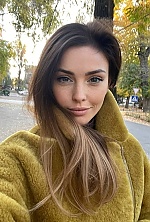Ukrainian mail order bride Maria from Warsaw with brunette hair and green eye color - image 7