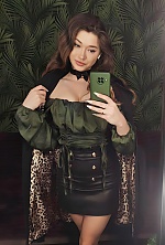 Ukrainian mail order bride Kateryna from Kropyvnytskyi with light brown hair and grey eye color - image 4