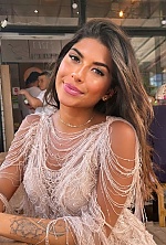 Ukrainian mail order bride Isabela from Rio de Janeiro with brunette hair and black eye color - image 9