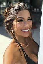 Ukrainian mail order bride Isabela from Rio de Janeiro with brunette hair and black eye color - image 12