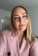Ukrainian mail order bride Liliia from Lecco with blonde hair and green eye color - image 6