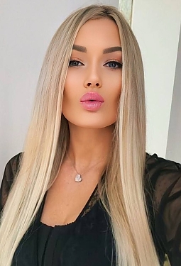 Olena, 37 y.o. from Berlin, Germany