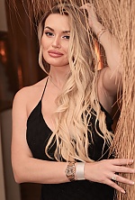 Ukrainian mail order bride Olena from Berlin with blonde hair and blue eye color - image 6