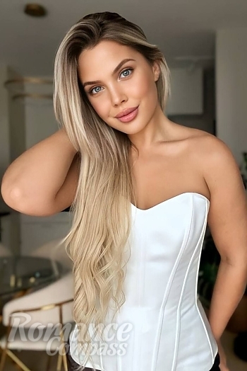 Ukrainian mail order bride Daryna from Barcelona with blonde hair and blue eye color - image 1