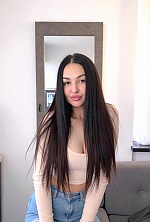 Ukrainian mail order bride Svitlana from Milan with black hair and black eye color - image 13