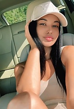 Ukrainian mail order bride Svitlana from Milan with black hair and black eye color - image 5