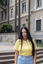 Ukrainian mail order bride Svitlana from Milan with black hair and black eye color - image 7